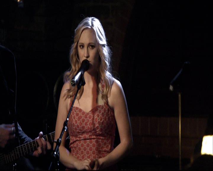 VampireDiariesWorld-dot-org_2x16TheHouseGuest1144.jpg