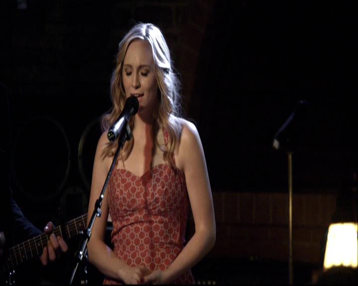 VampireDiariesWorld-dot-org_2x16TheHouseGuest1153.jpg