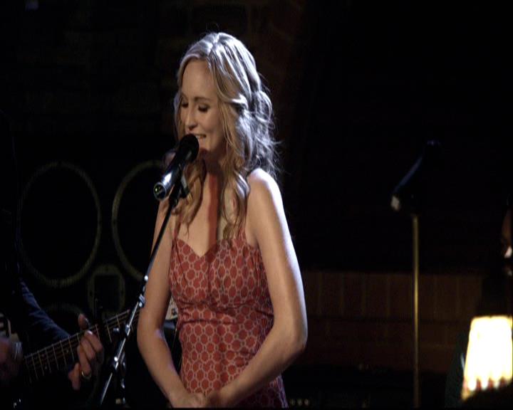 VampireDiariesWorld-dot-org_2x16TheHouseGuest1154.jpg