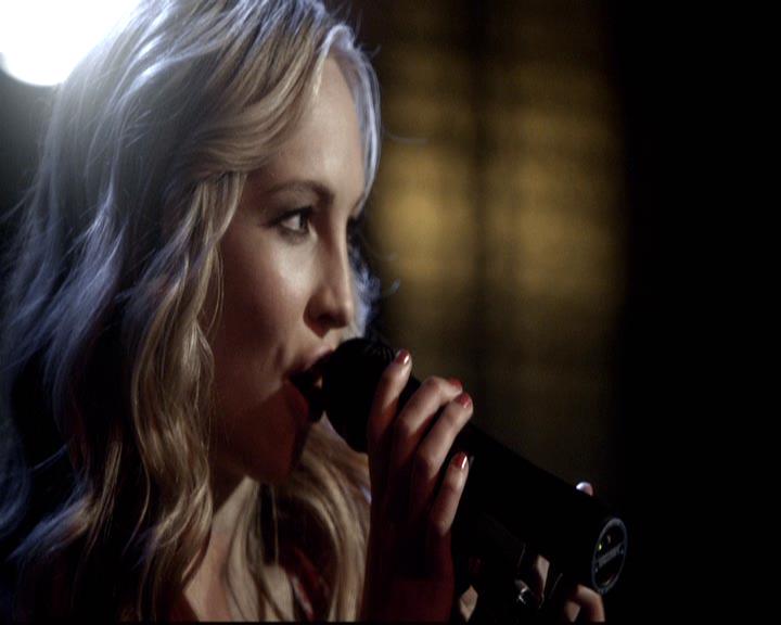 VampireDiariesWorld-dot-org_2x16TheHouseGuest1169.jpg