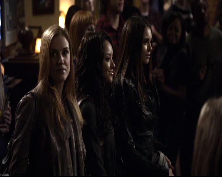 VampireDiariesWorld-dot-org_2x16TheHouseGuest1176.jpg