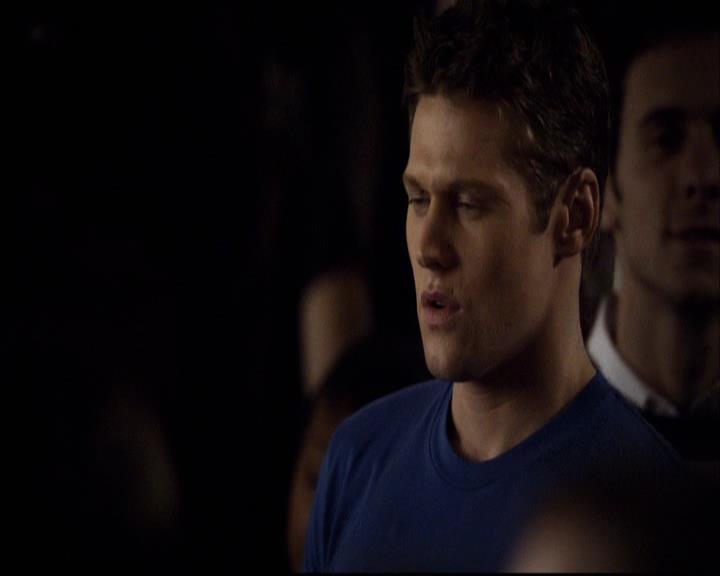 VampireDiariesWorld-dot-org_2x16TheHouseGuest1204.jpg VampireDiariesWorld-dot-org_2x16TheHouseGuest1204.jpg