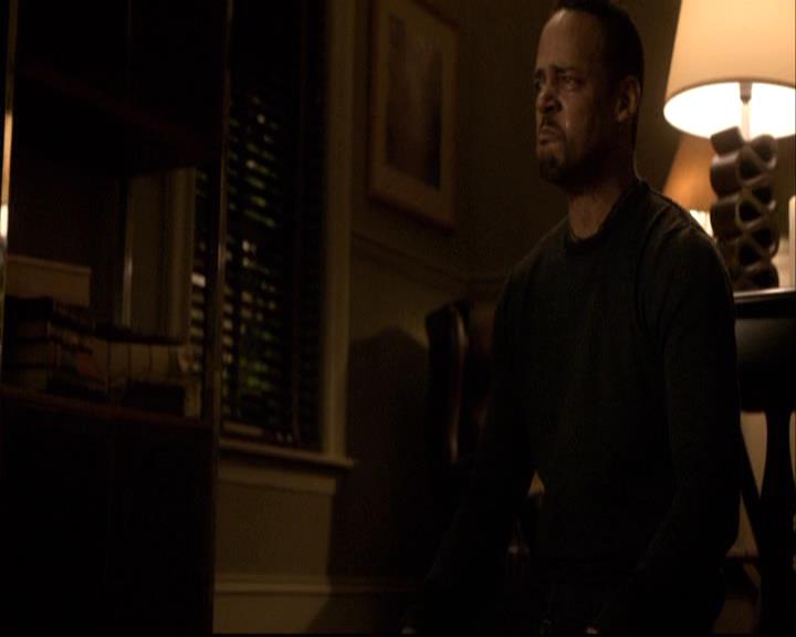 VampireDiariesWorld-dot-org_2x16TheHouseGuest1241.jpg