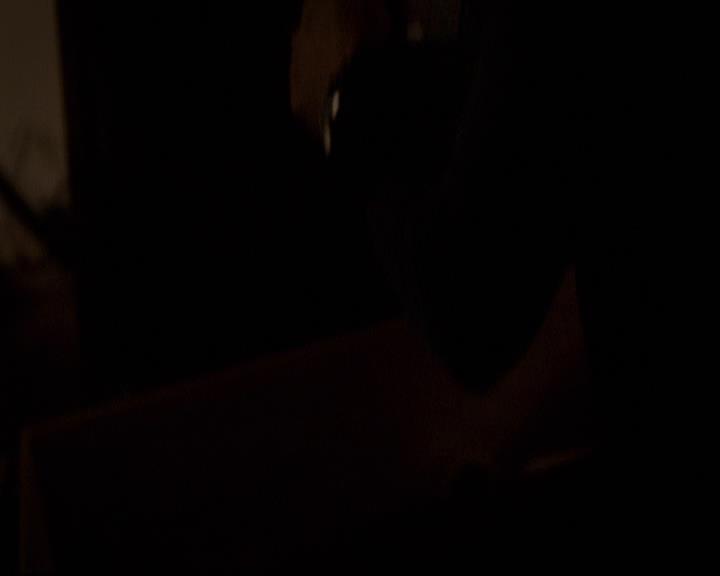 VampireDiariesWorld-dot-org_2x16TheHouseGuest1245.jpg