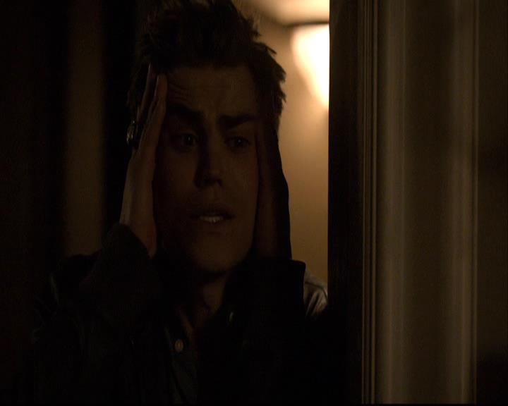VampireDiariesWorld-dot-org_2x16TheHouseGuest1273.jpg