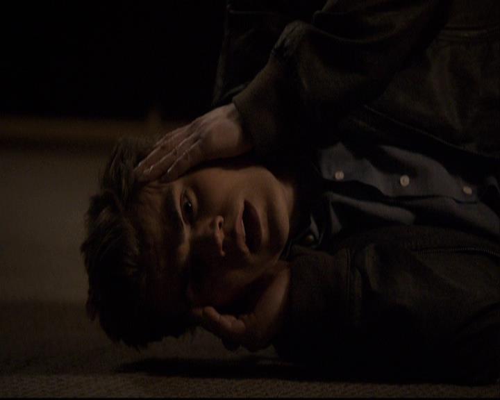 VampireDiariesWorld-dot-org_2x16TheHouseGuest1285.jpg