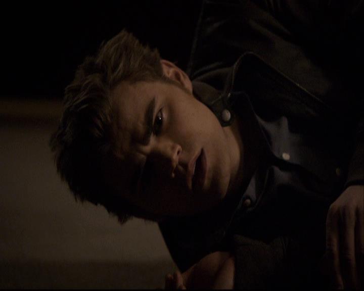 VampireDiariesWorld-dot-org_2x16TheHouseGuest1291.jpg