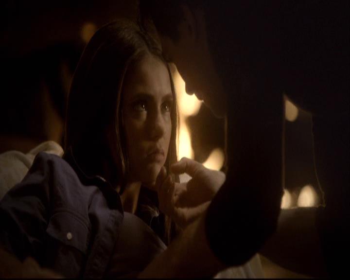 VampireDiariesWorld-dot-org_2x16TheHouseGuest1314.jpg