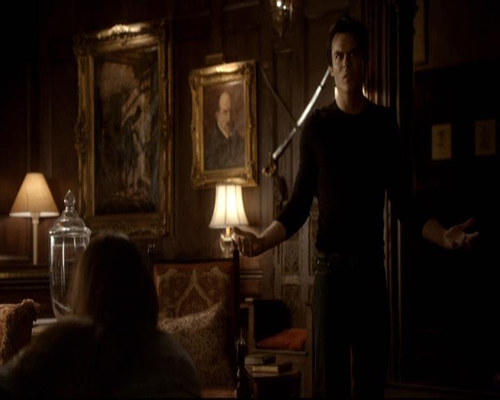 VampireDiariesWorld-dot-org_2x16TheHouseGuest1325.jpg
