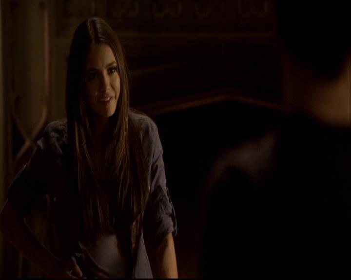 VampireDiariesWorld-dot-org_2x16TheHouseGuest1330.jpg