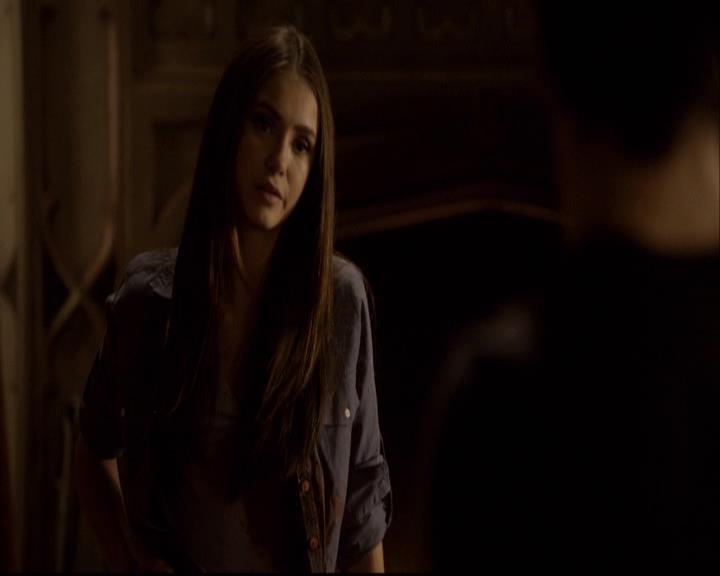 VampireDiariesWorld-dot-org_2x16TheHouseGuest1339.jpg