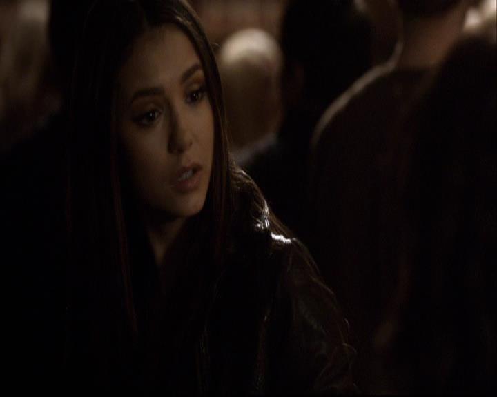 VampireDiariesWorld-dot-org_2x16TheHouseGuest1405.jpg