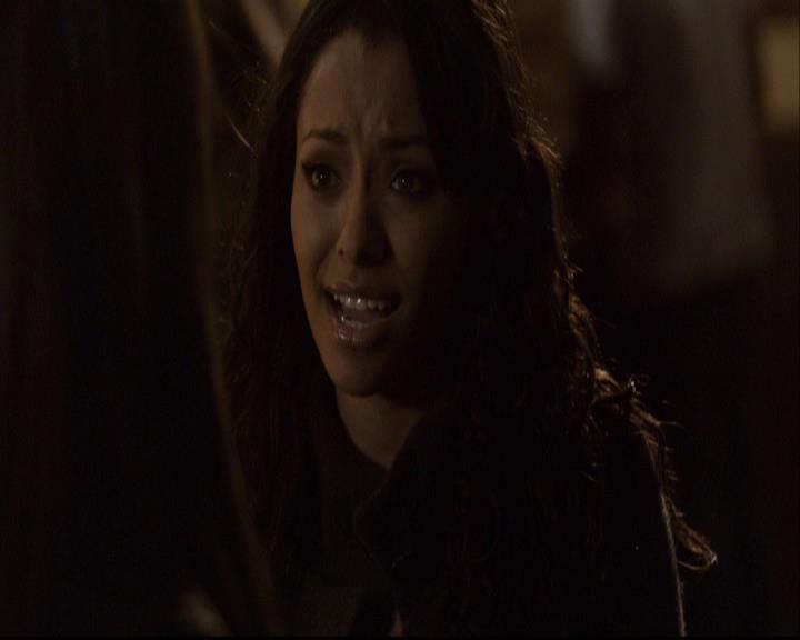 VampireDiariesWorld-dot-org_2x16TheHouseGuest1411.jpg