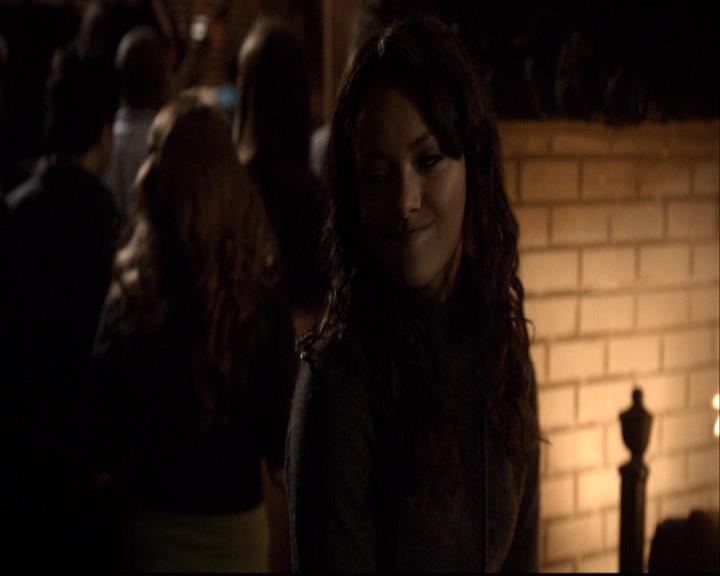 VampireDiariesWorld-dot-org_2x16TheHouseGuest1457.jpg