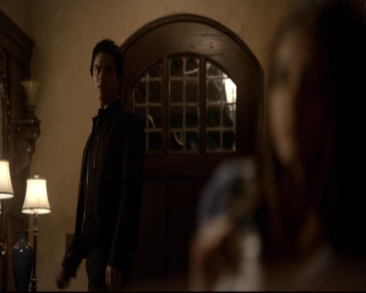 VampireDiariesWorld-dot-org_2x16TheHouseGuest1475.jpg