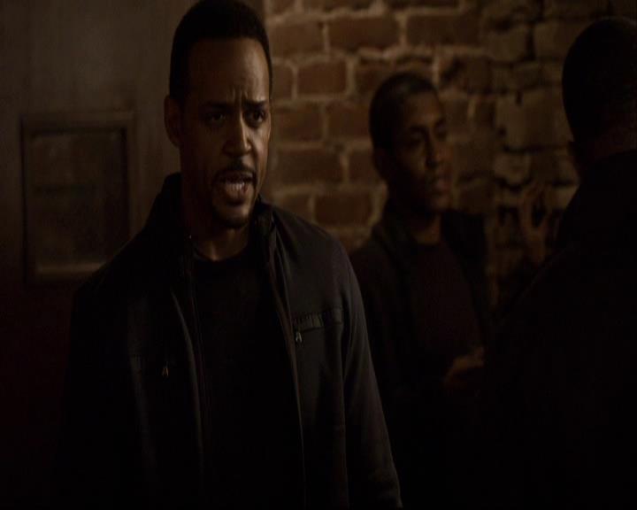VampireDiariesWorld-dot-org_2x16TheHouseGuest1495.jpg