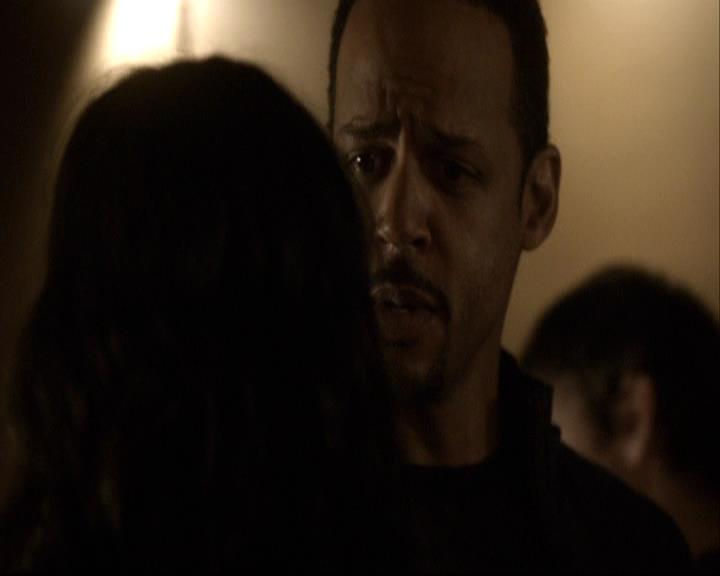 VampireDiariesWorld-dot-org_2x16TheHouseGuest1500.jpg