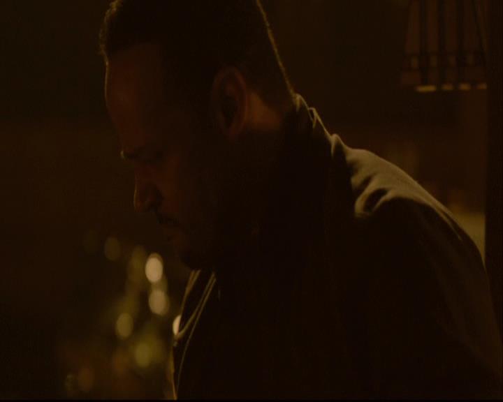 VampireDiariesWorld-dot-org_2x16TheHouseGuest1643.jpg