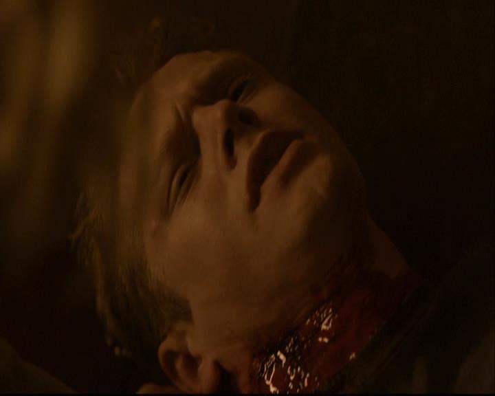 VampireDiariesWorld-dot-org_2x16TheHouseGuest1653.jpg