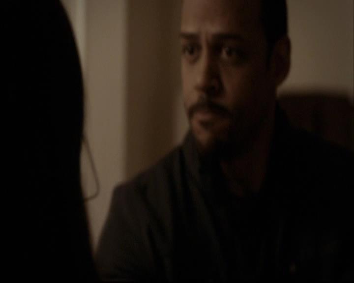 VampireDiariesWorld-dot-org_2x16TheHouseGuest1730.jpg