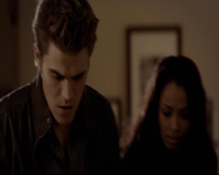 VampireDiariesWorld-dot-org_2x16TheHouseGuest1738.jpg