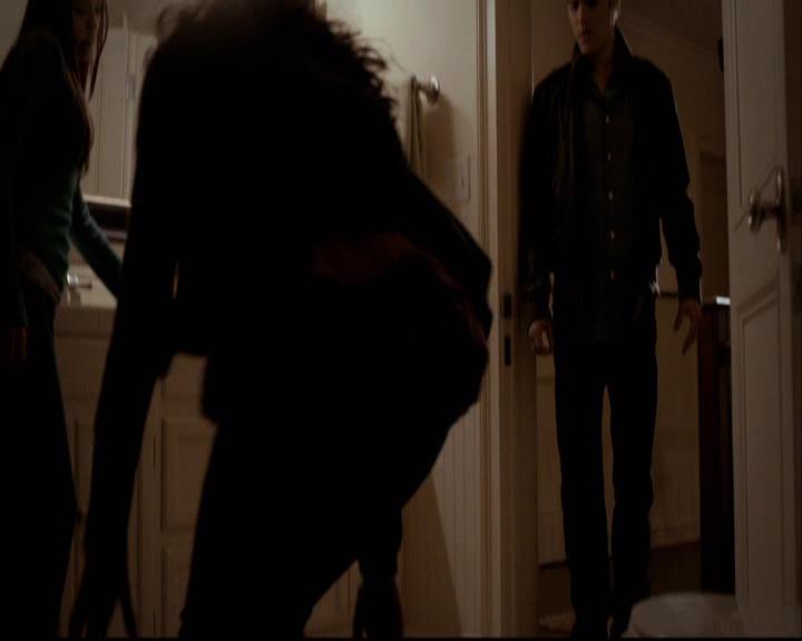 VampireDiariesWorld-dot-org_2x16TheHouseGuest1748.jpg