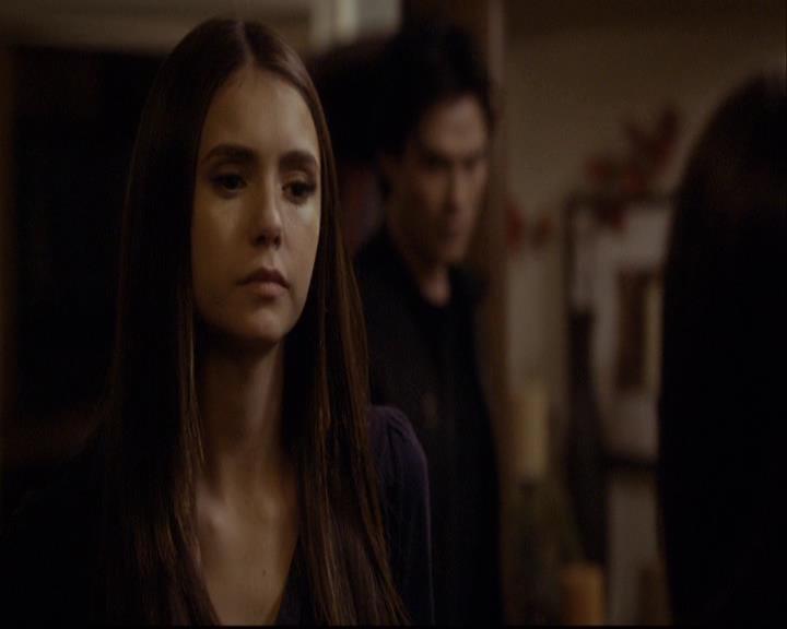 VampireDiariesWorld-dot-org_2x16TheHouseGuest1807.jpg