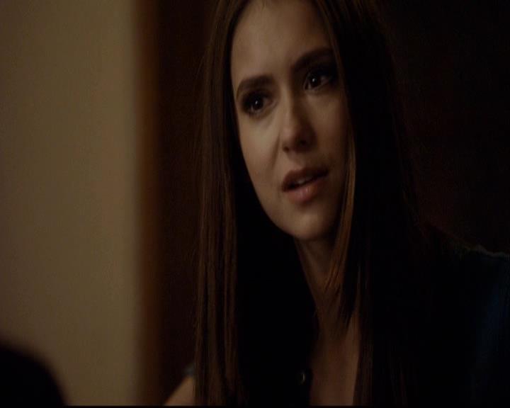 VampireDiariesWorld-dot-org_2x16TheHouseGuest1824.jpg