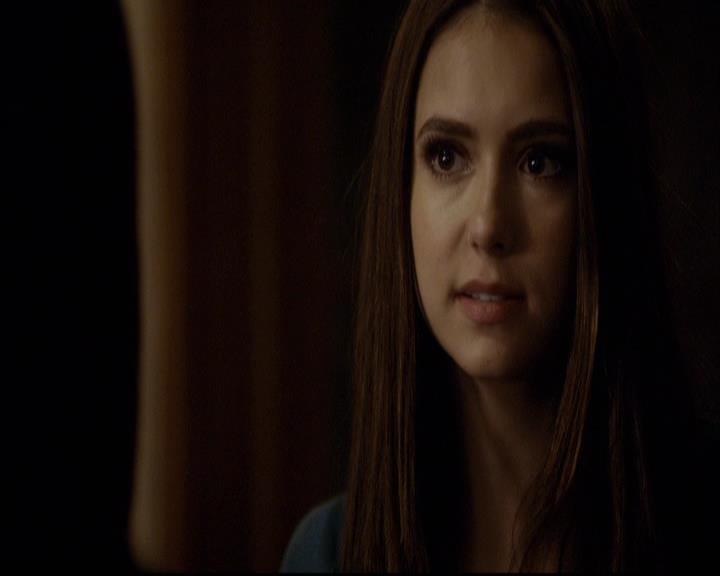 VampireDiariesWorld-dot-org_2x16TheHouseGuest1832.jpg