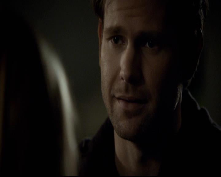 VampireDiariesWorld-dot-org_2x16TheHouseGuest1858.jpg