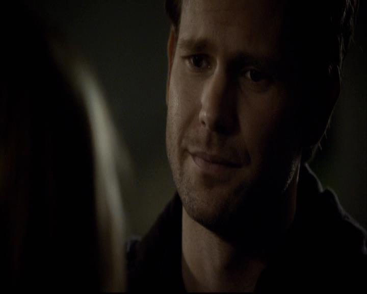 VampireDiariesWorld-dot-org_2x16TheHouseGuest1872.jpg