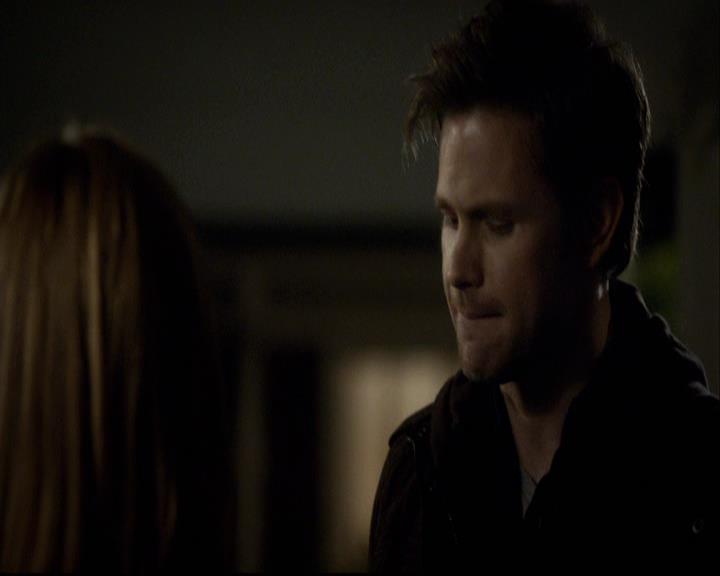 VampireDiariesWorld-dot-org_2x16TheHouseGuest1878.jpg