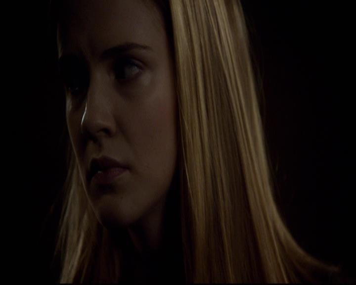 VampireDiariesWorld-dot-org_2x16TheHouseGuest1884.jpg
