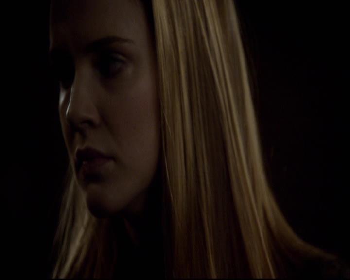 VampireDiariesWorld-dot-org_2x16TheHouseGuest1885.jpg