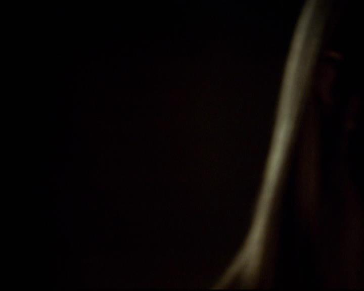 VampireDiariesWorld-dot-org_2x16TheHouseGuest1888.jpg VampireDiariesWorld-dot-org_2x16TheHouseGuest1888.jpg