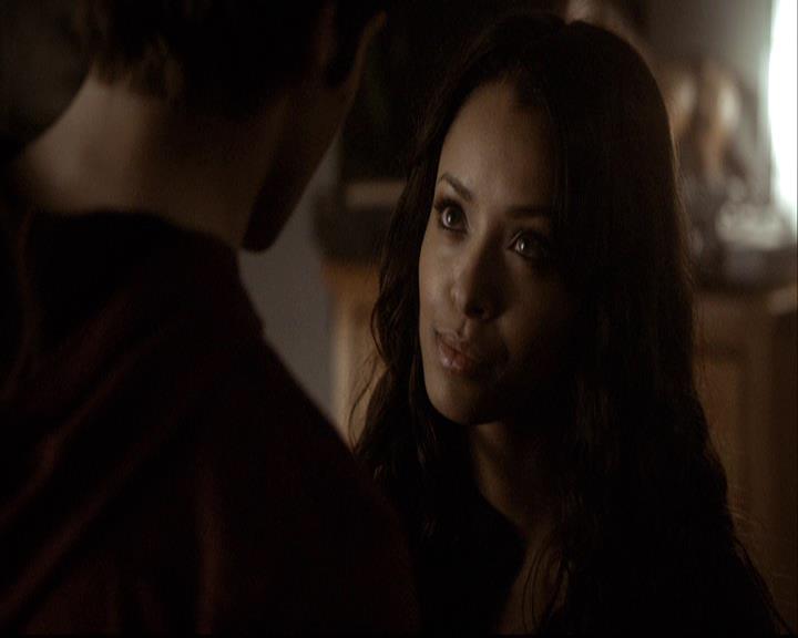 VampireDiariesWorld-dot-org_2x16TheHouseGuest1908.jpg
