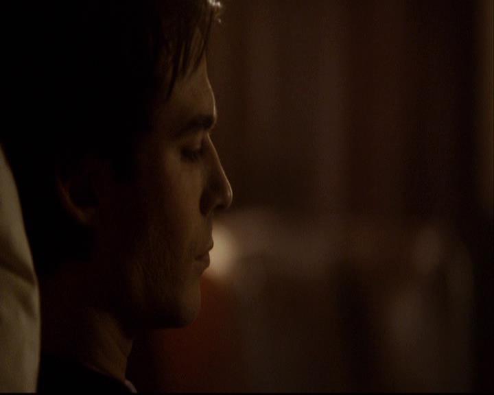 VampireDiariesWorld-dot-org_2x16TheHouseGuest2043.jpg