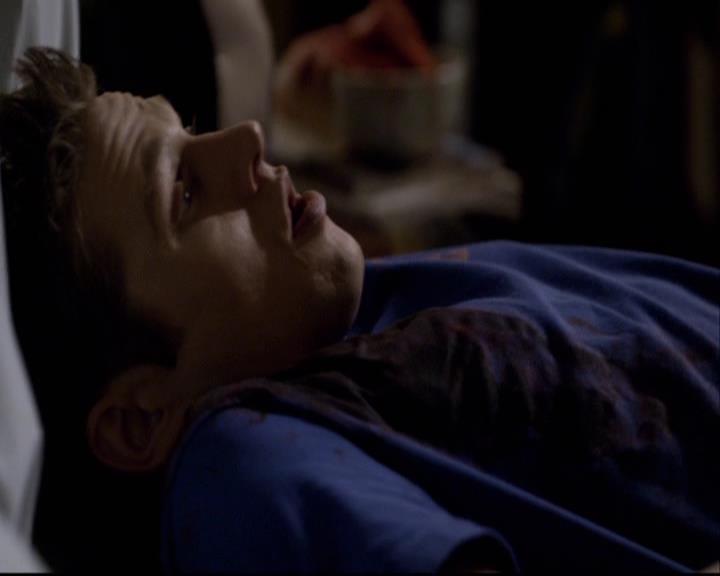 VampireDiariesWorld-dot-org_2x16TheHouseGuest2047.jpg