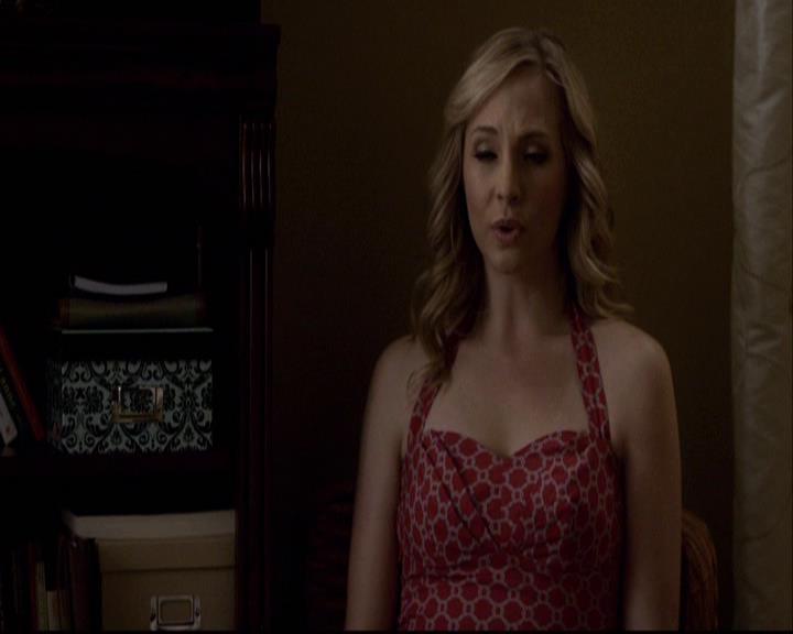 VampireDiariesWorld-dot-org_2x16TheHouseGuest2066.jpg