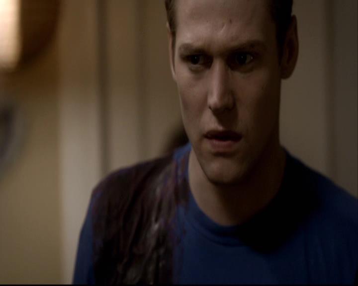 VampireDiariesWorld-dot-org_2x16TheHouseGuest2078.jpg