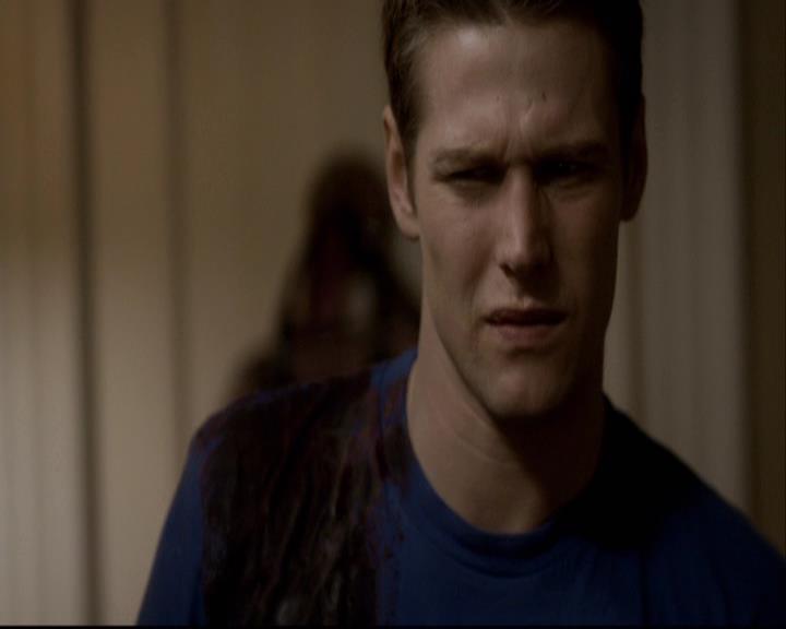 VampireDiariesWorld-dot-org_2x16TheHouseGuest2085.jpg