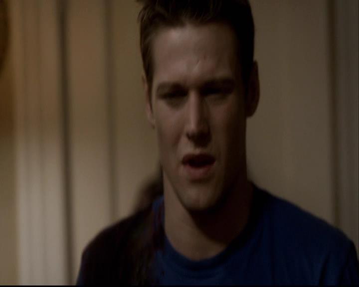 VampireDiariesWorld-dot-org_2x16TheHouseGuest2086.jpg