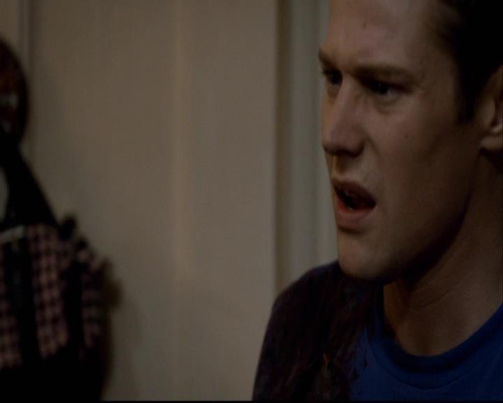 VampireDiariesWorld-dot-org_2x16TheHouseGuest2114.jpg