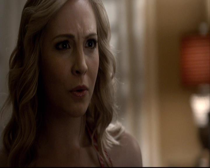 VampireDiariesWorld-dot-org_2x16TheHouseGuest2120.jpg