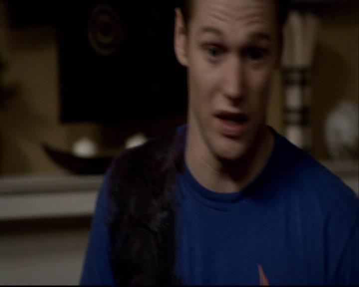 VampireDiariesWorld-dot-org_2x16TheHouseGuest2123.jpg