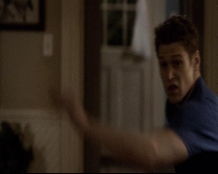 VampireDiariesWorld-dot-org_2x16TheHouseGuest2125.jpg
