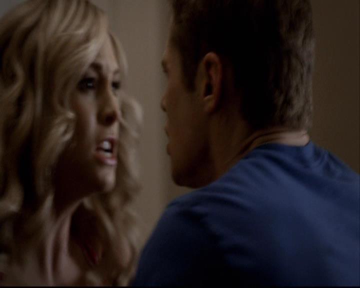 VampireDiariesWorld-dot-org_2x16TheHouseGuest2128.jpg