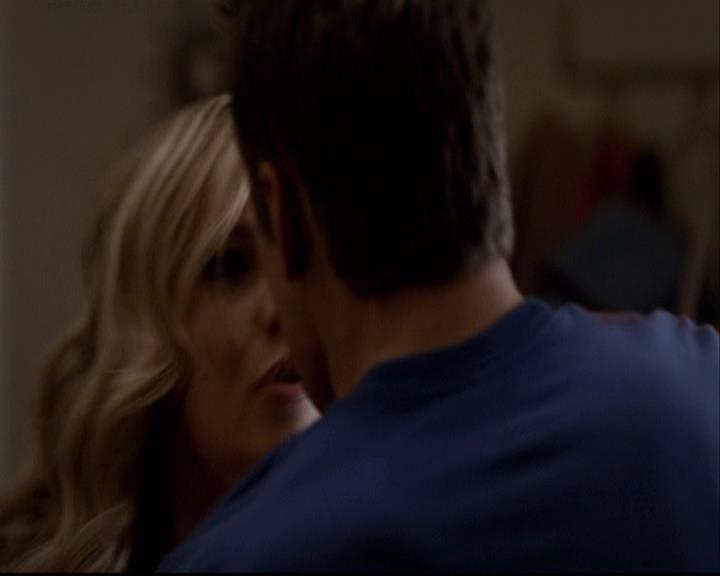 VampireDiariesWorld-dot-org_2x16TheHouseGuest2134.jpg