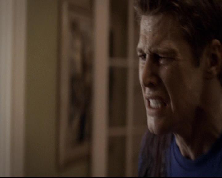 VampireDiariesWorld-dot-org_2x16TheHouseGuest2135.jpg
