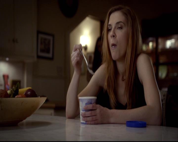 VampireDiariesWorld-dot-org_2x16TheHouseGuest2137.jpg